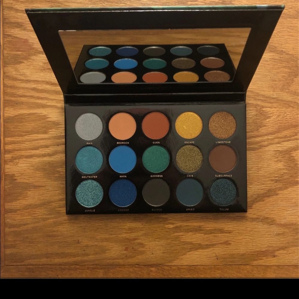 Hipdot Cenote Pressed Eyeshadow Palette
